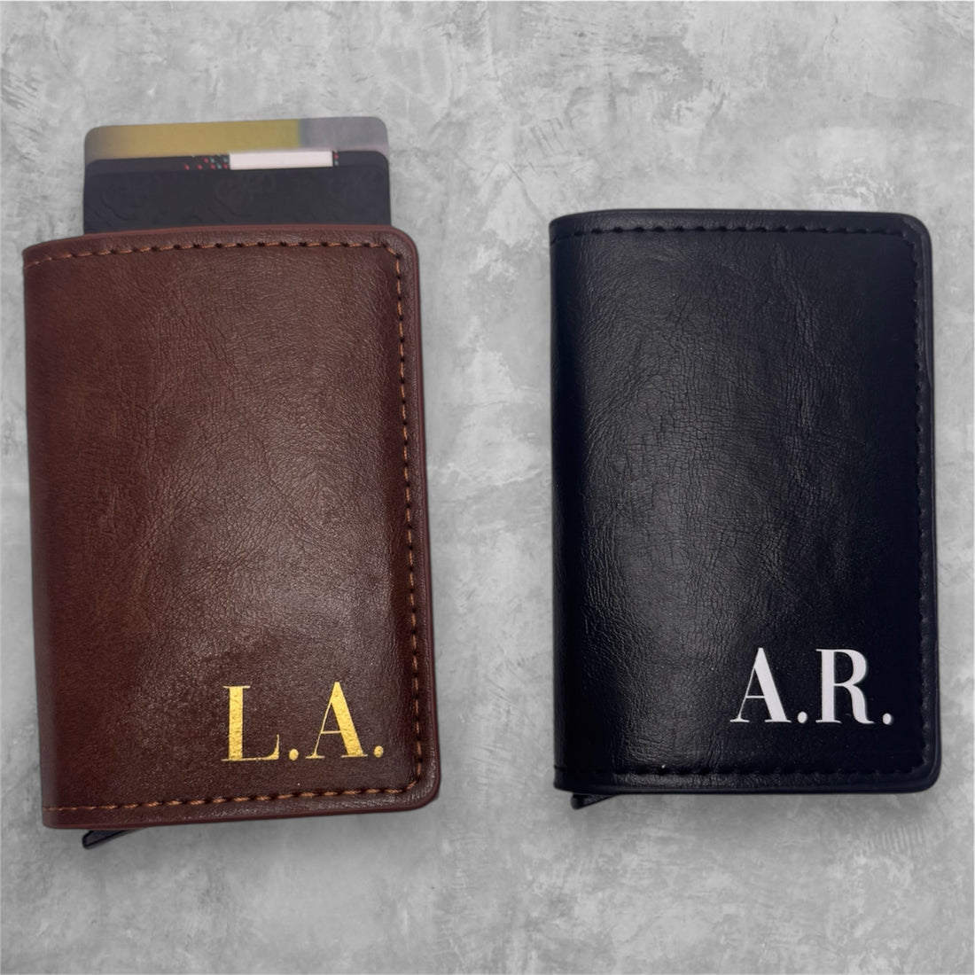 Portacarte slim automatico personalizzato